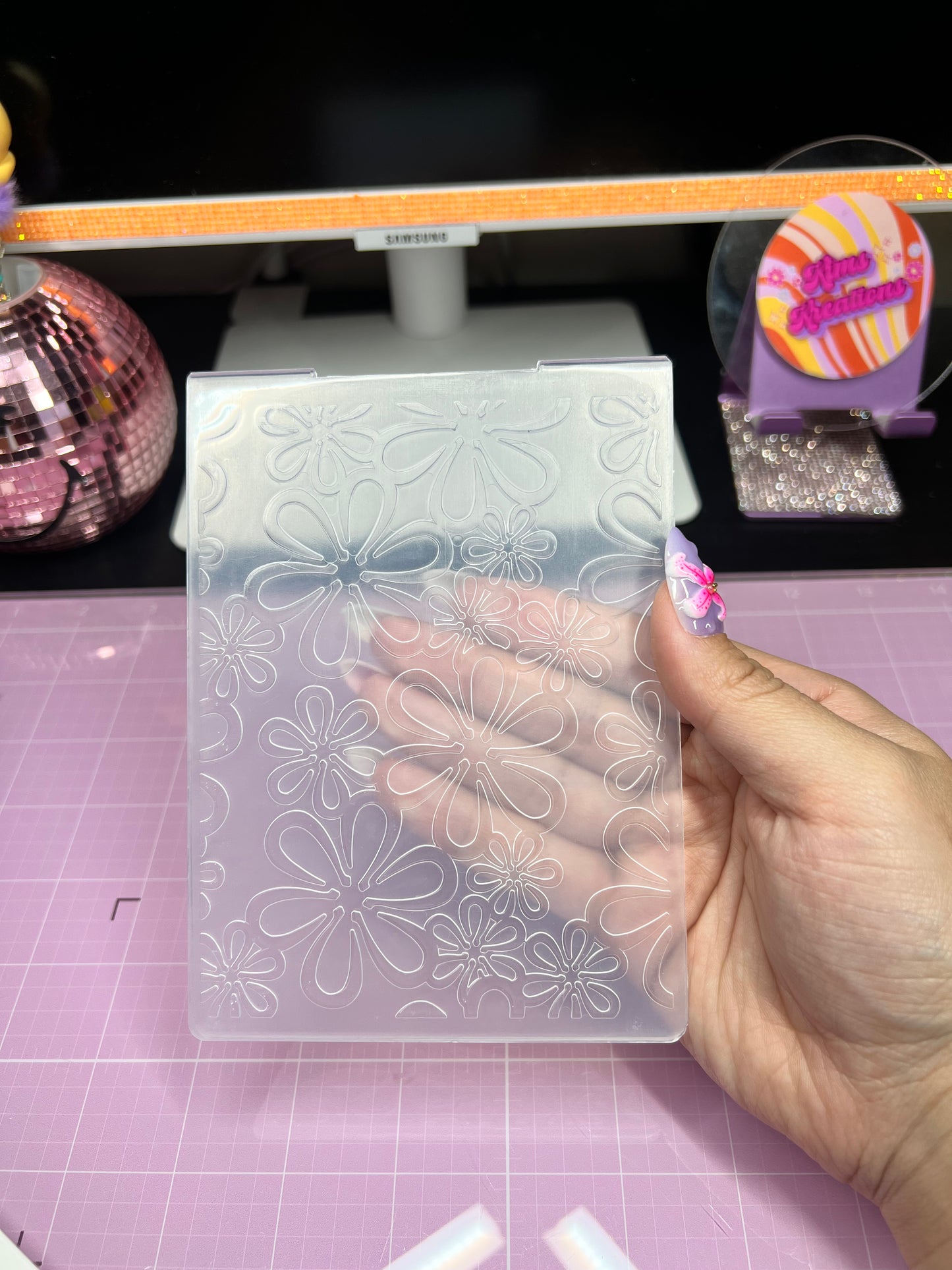 Flower embossing folder