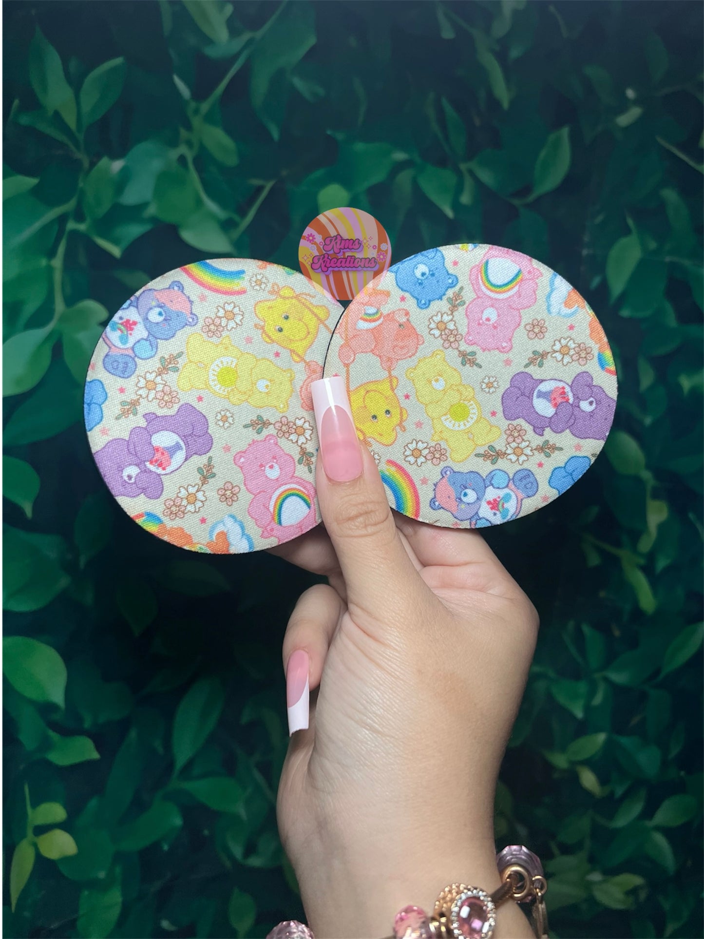 Bears Desk Essentials