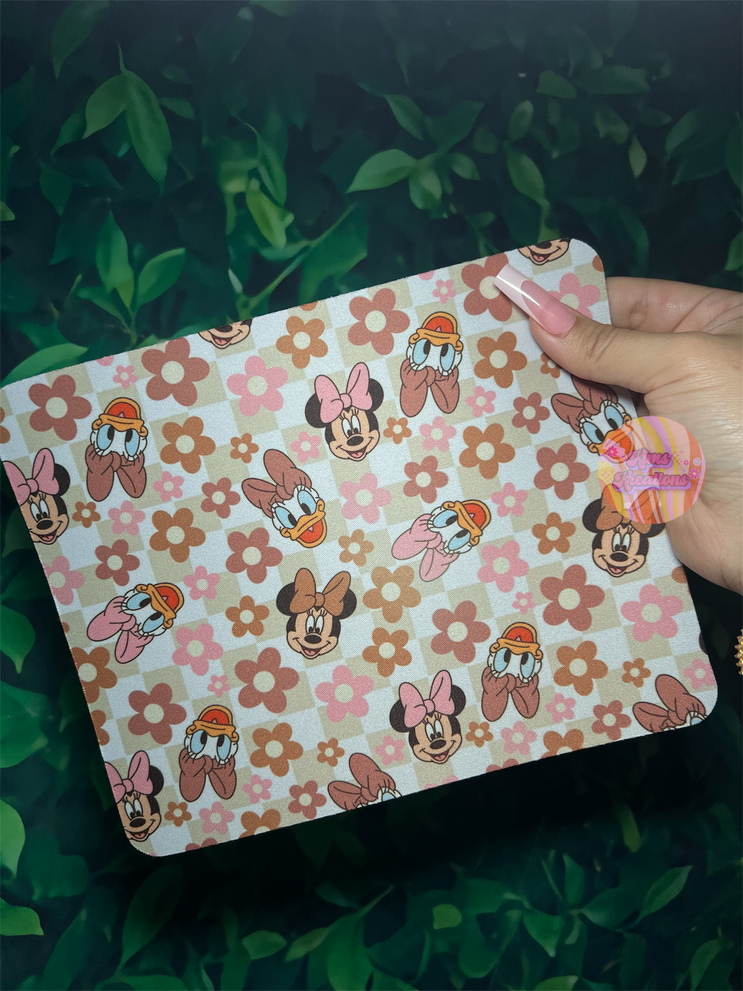 Flower Desk Essentials