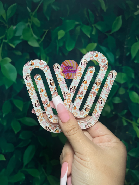 Flower Desk Essentials